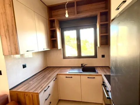 Rent, one bedroom apartment, 48m², Gorica C, Podgorica - image 2