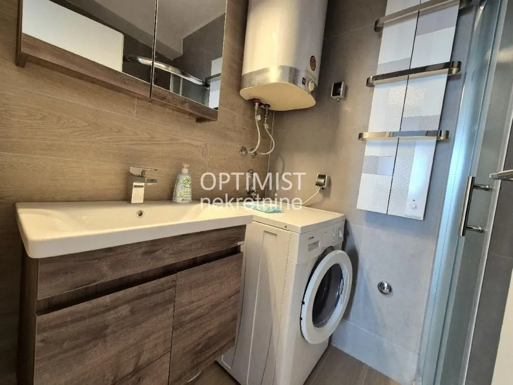 Rent, two bedroom apartment, 43m², Vračar Hram, Vračar Sve Podlokacije