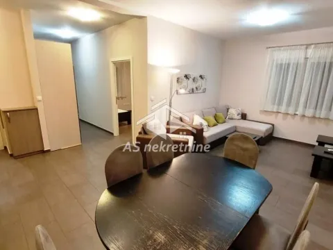 Izdavanje, stan, 60m², Hadzipopovac, Palilula Sve Podlokacije - image 2