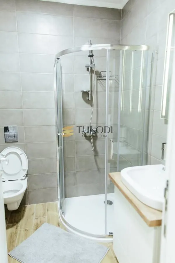 Izdavanje, jednosoban stan, 42m², Podbara, Novi Sad Sve Podlokacije