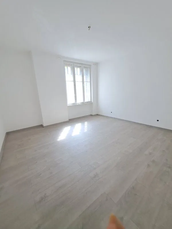 Prodaja, trosoban stan, 78m², Skadarlija, Beograd
