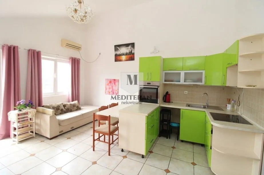 Prodaja, dvosoban stan, 62m², Topla, Herceg Novi