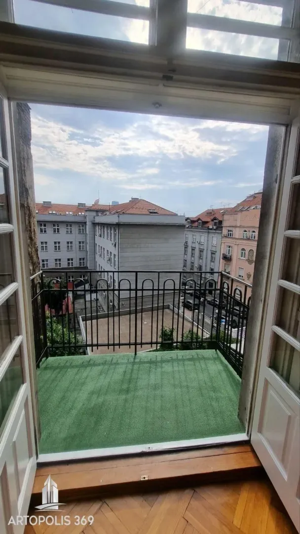 Izdavanje, poslovni prostor, 90m², Stari Grad, Beograd