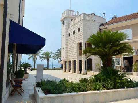 Izdavanje, jednosoban stan, 42m², Porto Montenegro, Tivat - image 12