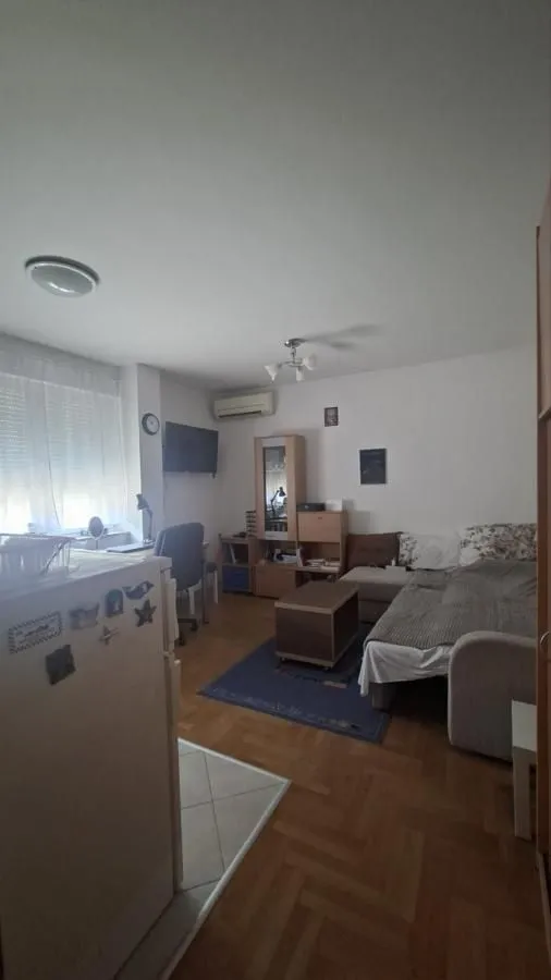 Prodaja, garsonjera, 23m², Sajmište, Novi Sad