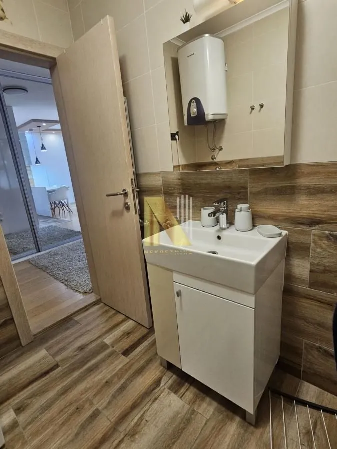 Izdavanje, jednosoban stan, 39m², Spens, Novi Sad Sve Podlokacije