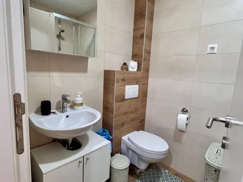 Rent, one bedroom apartment, 43m², Zabjelo, Podgorica - image 9