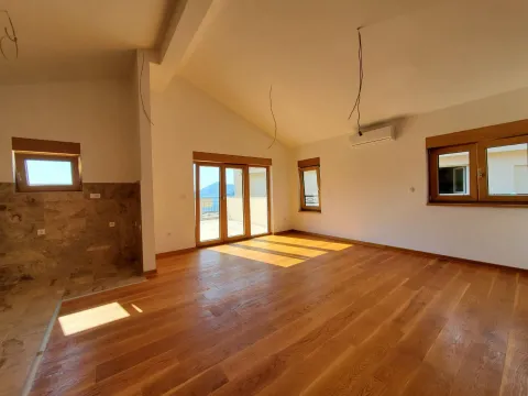Prodaja, trosoban stan, 136m², Pržno, Budva - image 6