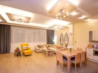 Izdavanje, dvosoban stan, 109m², Budva, Crna Gora - image 1