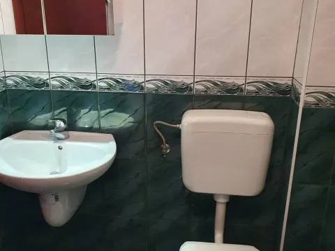 Izdavanje, jednosoban stan, 35m², Kumbor, Herceg Novi - image 6