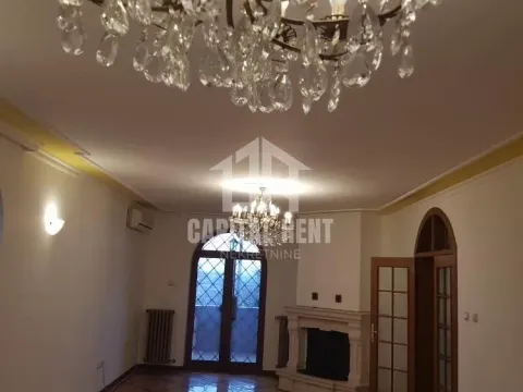 Kuća in Senjak