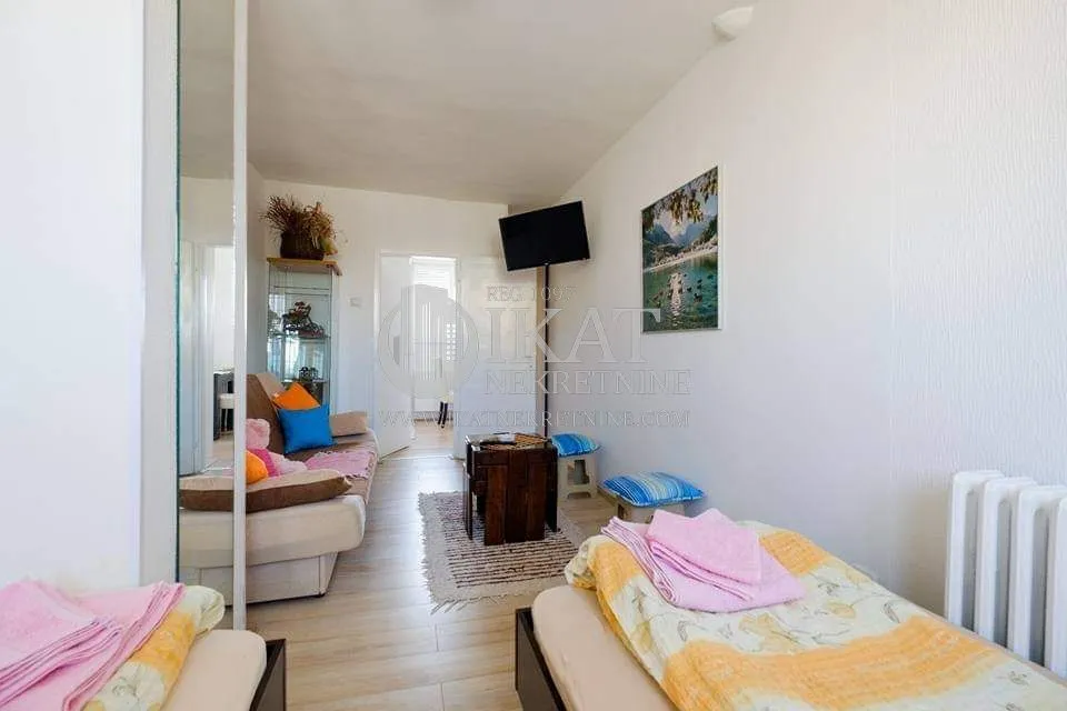 Rent, one bedroom apartment, 40m², Savski Venac, Beograd