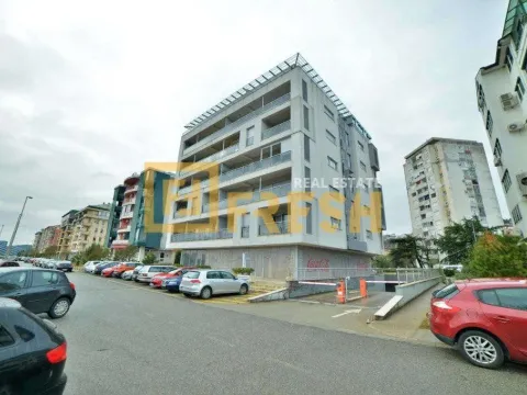 Izdavanje, poslovni prostor, 160m², Obala Morače, Podgorica - image 5