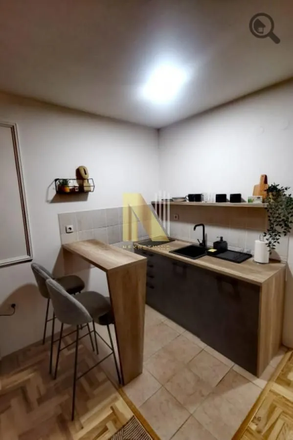 Prodaja, garsonjera, 25m², Nova Detelinara, Novi Sad Sve Podlokacije
