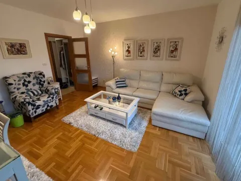 Prodaja, dvosoban stan, 69m², Pobrežje, Podgorica - image 2