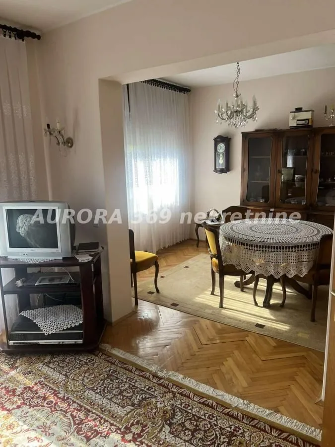 Prodaja, kuća, 129m², Ruma, Srbija