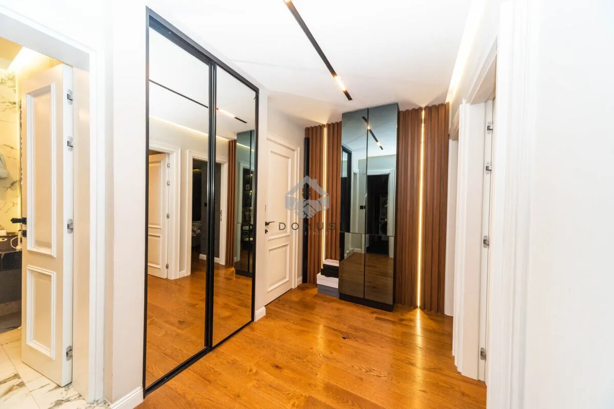 Rent, three bedroom apartment, 195m², Tološi, Podgorica