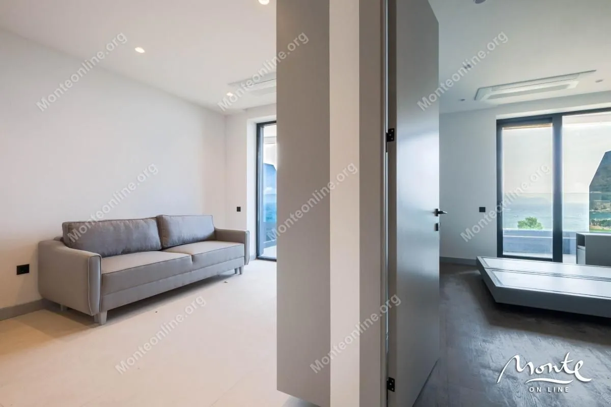 Sale, one bedroom apartment, 49m², Bečići, Budva
