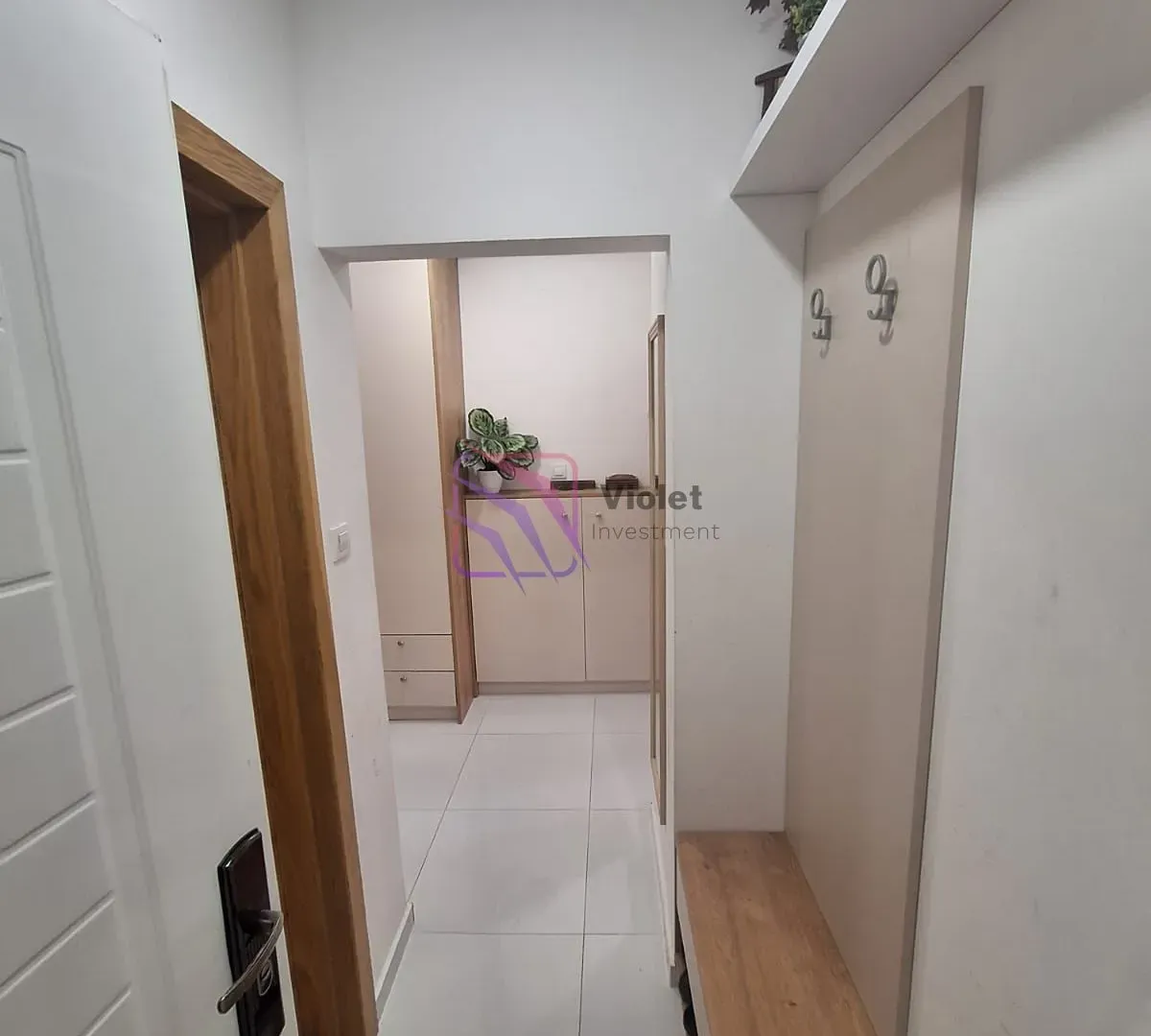 Prodaja, trosoban stan, 89m², Autobuska stanica, Podgorica
