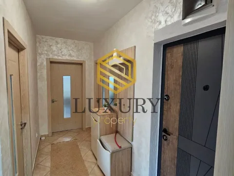 Rent, two bedroom apartment, 65m², Stari Aerodrom, Podgorica - image 14