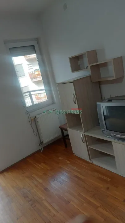 Rent, one bedroom apartment, 30m², Bulevar Oslobodjenja, Novi Sad Sve Podlokacije