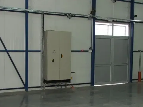 Izdavanje, poslovni prostor, 930m², Zemun Sve Podlokacije, Beograd - image 4