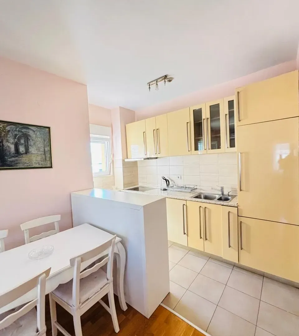 Rent, one bedroom apartment, 50m², City Kvart, Podgorica