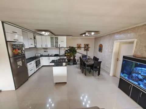 Prodaja, kuća, 199m², Veternik, Novi Sad Sve Podlokacije - image 6