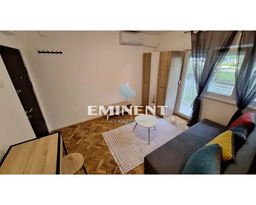 Rent, one bedroom apartment, 29m², Kanarevo Brdo, Beograd