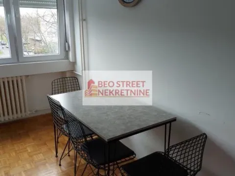 Izdavanje, dvosoban stan, 70m², Novi Beograd Blok 45, Novi Beograd Sve Podlokacije - image 2