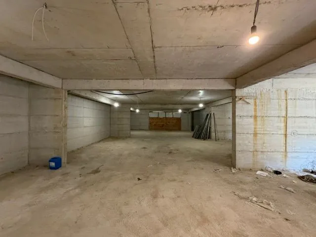 Rent, office space, 240m², Tomba, Bar