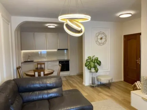 Prodaja, dvosoban stan, 72m², Podgorica, Crna Gora - image 2