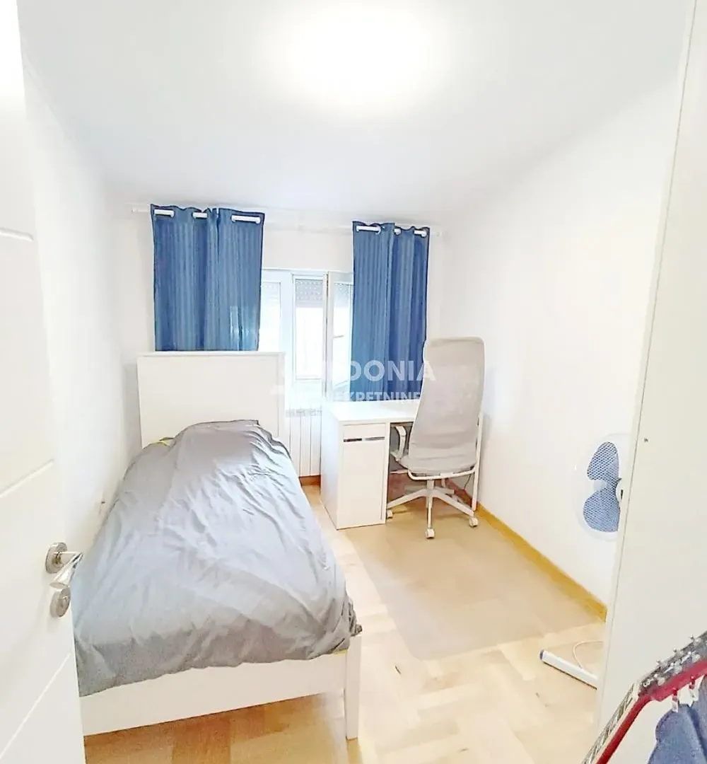 Prodaja, trosoban stan, 75m², Zvezdara Sve Podlokacije, Beograd