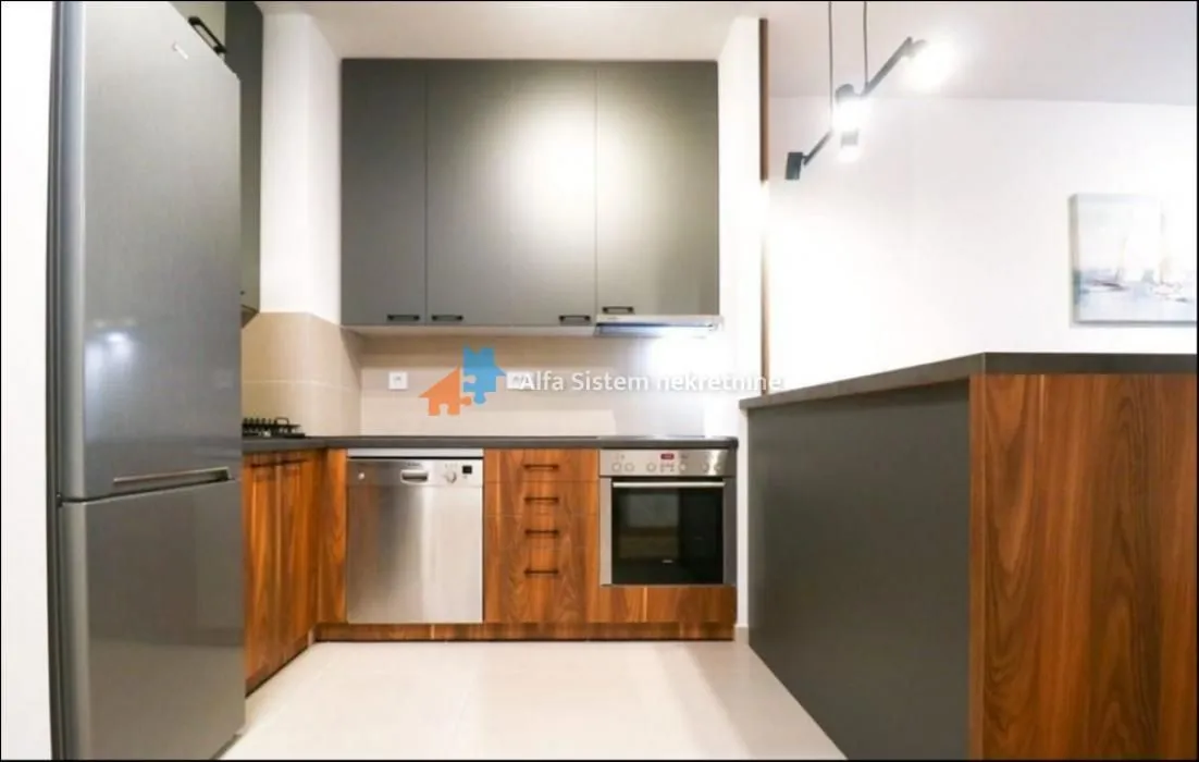Izdavanje, stan, 45m², Fon (Fon - Bilećka), Voždovac Sve Podlokacije