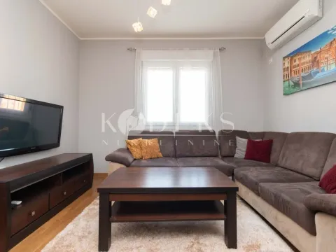 Izdavanje, jednosoban stan, 42m², City Kvart, Podgorica - image 3