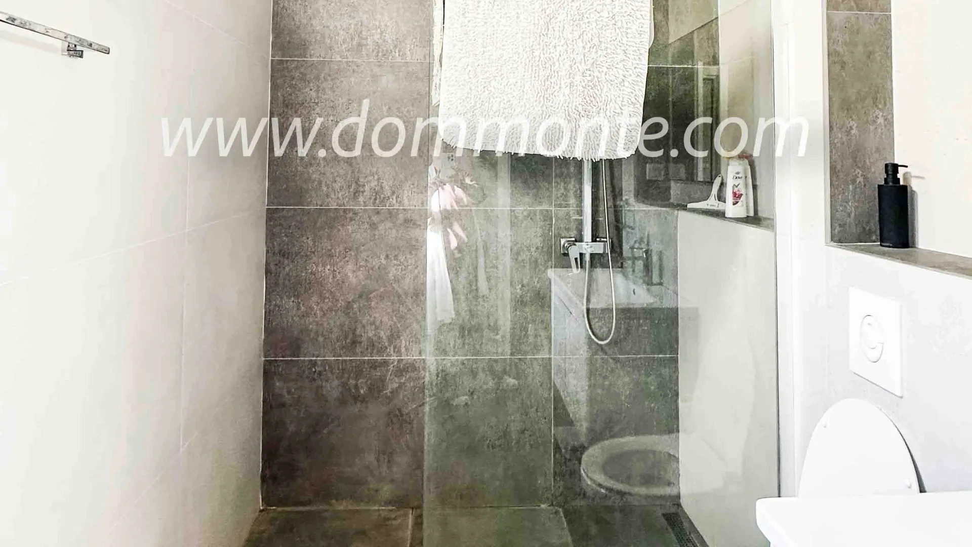 Rent, three bedroom apartment, 100m², Mažina, Tivat