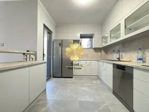 Sale, house, 320m², Zlatica, Podgorica - image 5