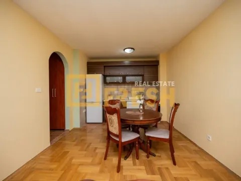 Izdavanje, jednosoban stan, 50m², Stari Aerodrom, Podgorica - image 6