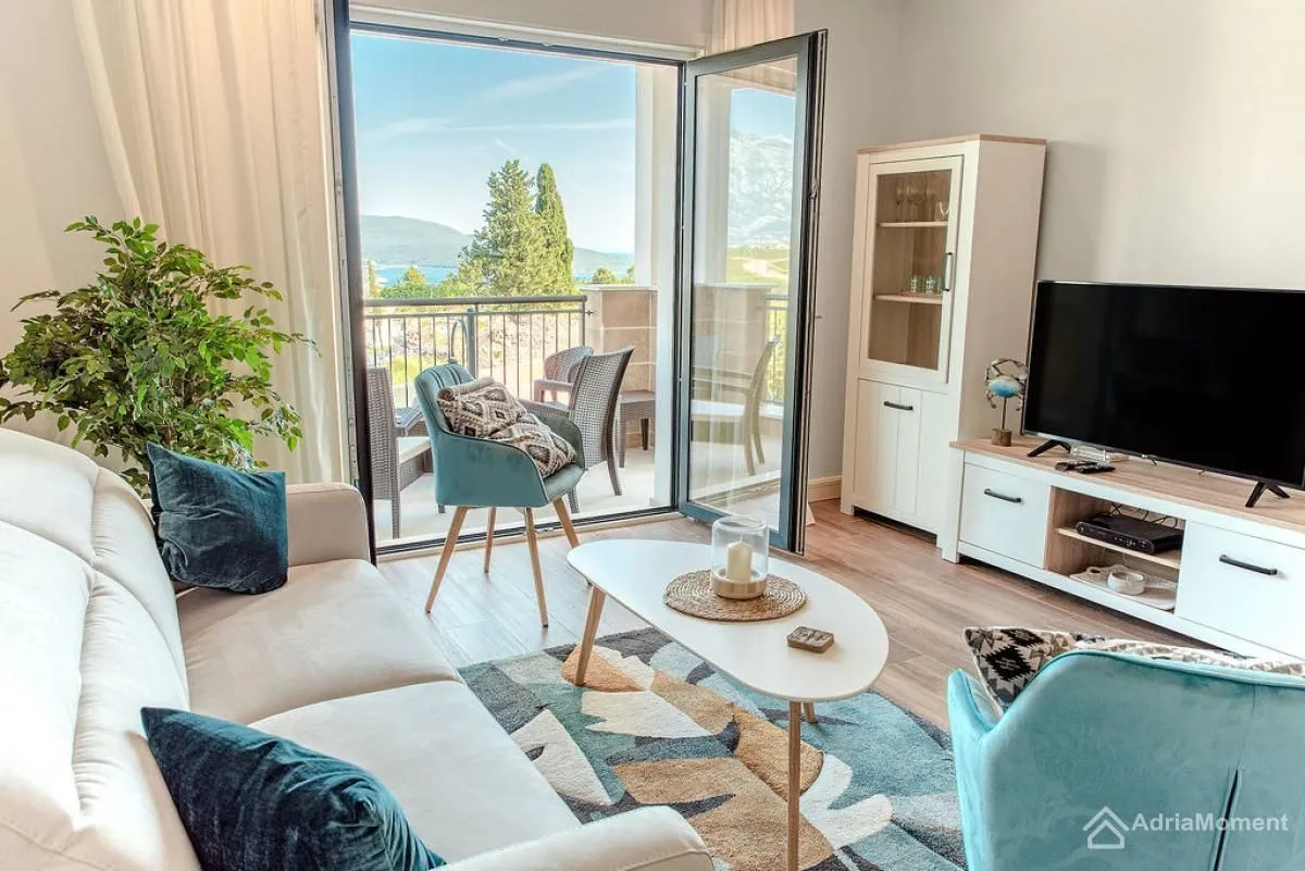 Prodaja, jednosoban stan, 70m², Luštica Bay, Tivat