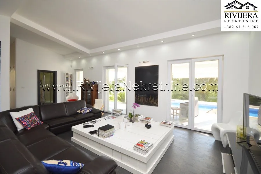 Prodaja, kuća, 252m², Kavač, Kotor