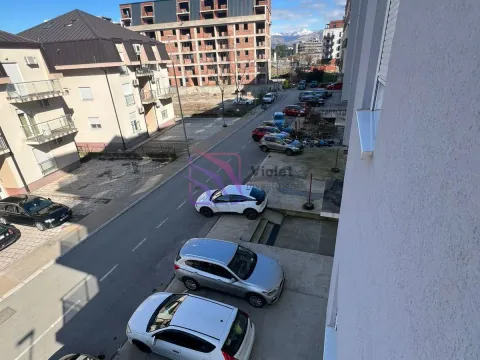 Rent, two bedroom apartment, 76m², City Kvart, Podgorica - image 2