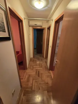 Rent, four bedroom apartment, 115m², Stari Aerodrom, Podgorica - image 6