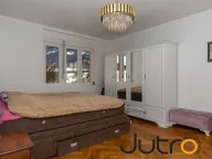 Prodaja, četvorosoban stan, 135m2, Centar, Podgorica