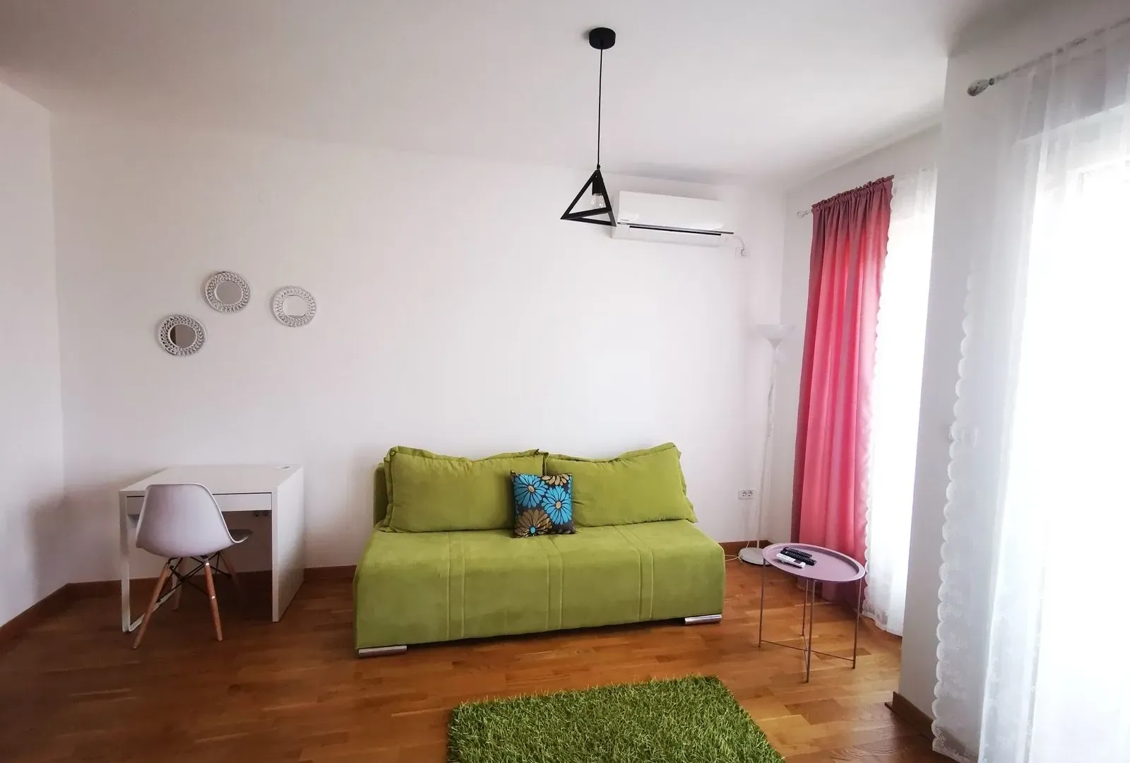 Izdavanje, garsonjera, 30m², City Kvart, Podgorica