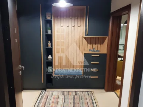 Izdavanje, dvosoban stan, 70m², Donja Gorica, Podgorica - image 10