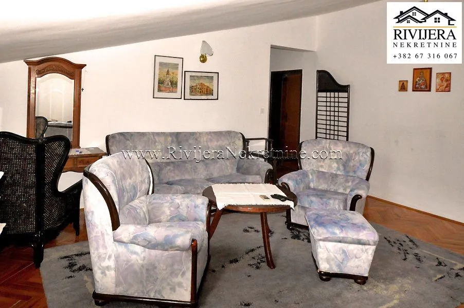 Sale, three bedroom apartment, 114m², Sveti Stasije, Kotor