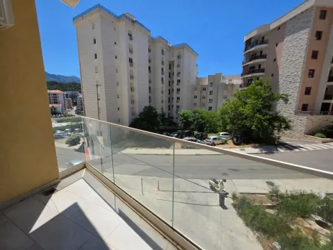 Prodaja, dvosoban stan, 74m², Bečići, Budva - image 14