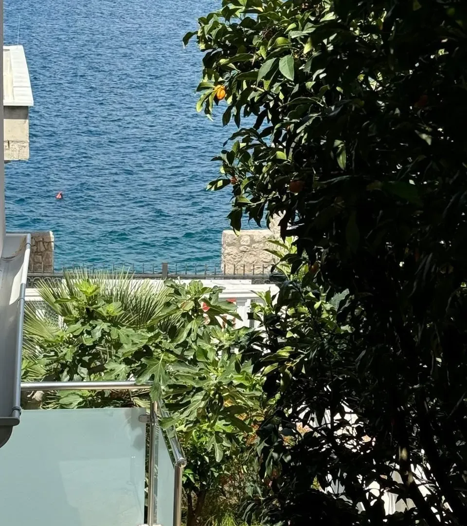 Prodaja, kuća, 118m², Krašići, Tivat