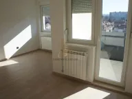 Izdavanje, stan, 118m², Dušanovac, Voždovac Sve Podlokacije - image 1