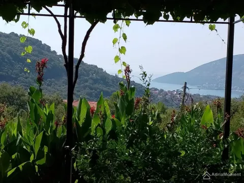 Prodaja, kuća, 193m², Mojdež, Herceg Novi